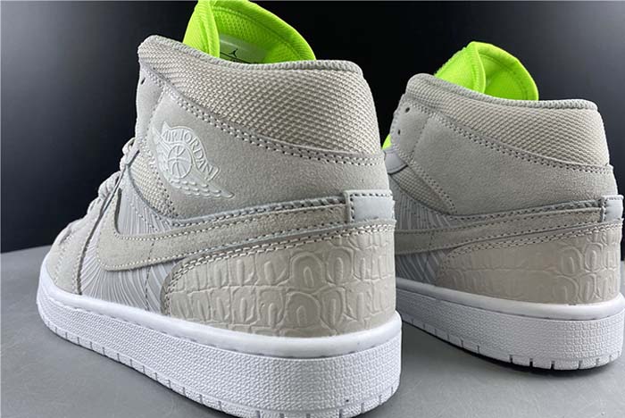 Air Jordan 1 Mid CV3018-001
