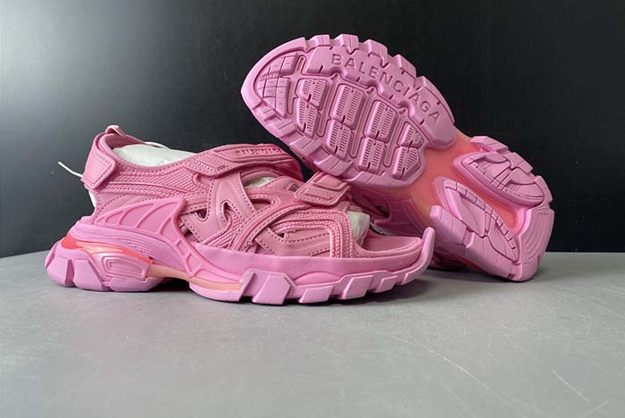 Ba*len*cia*ga track sandal