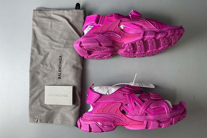Ba*len*cia*ga track sandal