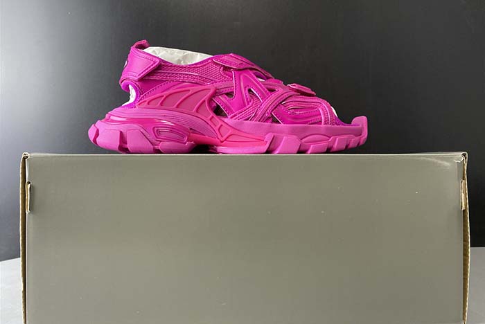 Ba*len*cia*ga track sandal