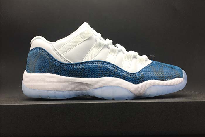Air Jordan 11 Low “Navy Blue Snakeskin CD6846-102