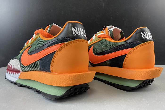 Sacai x Nike LVD Waffle Daybreak BV0073-007