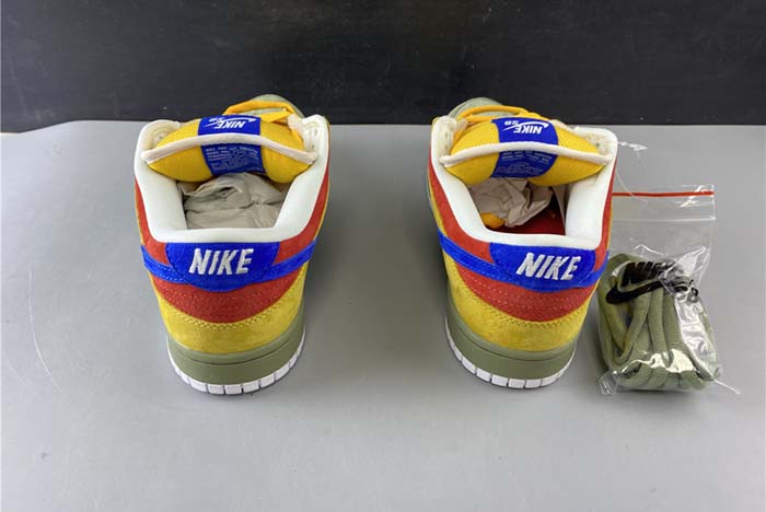 Nike SB Dunk Low Puff N Stuff 2006 313170-341