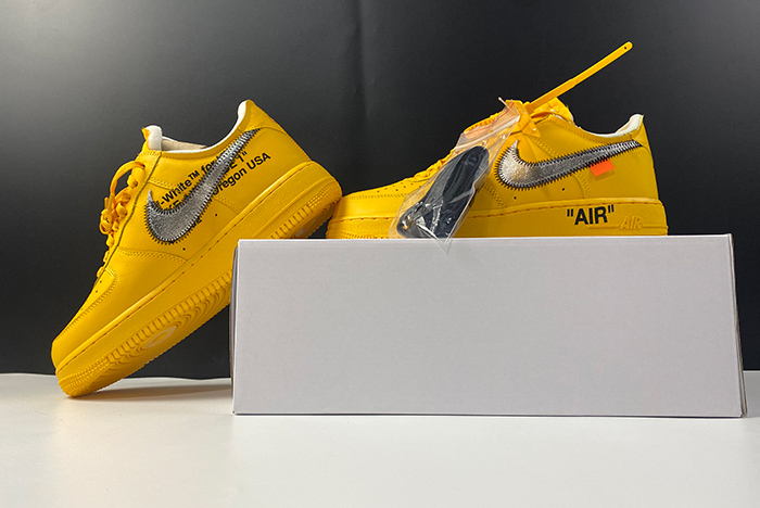 Nike Air Force 1 Low Off-White University Gold Metallic Silver DD1876-700