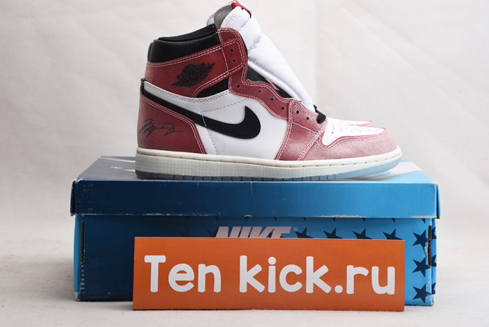 TROPHY ROOM X AIR JORDAN 1 High OG SP