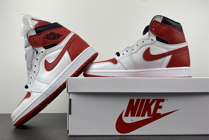 Air Jordan 1 High Heritage 555088-161