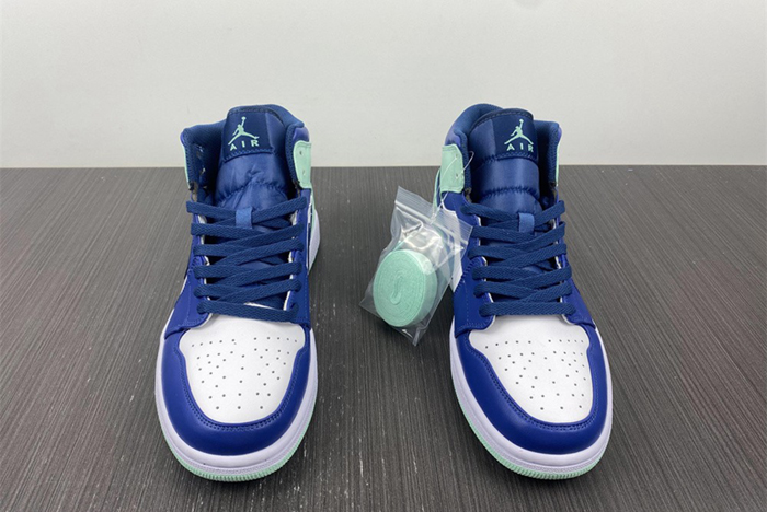 AIR JORDAN 1 MID 554724-413