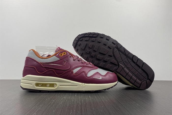 Nike Air Max 1/P DO9549-001