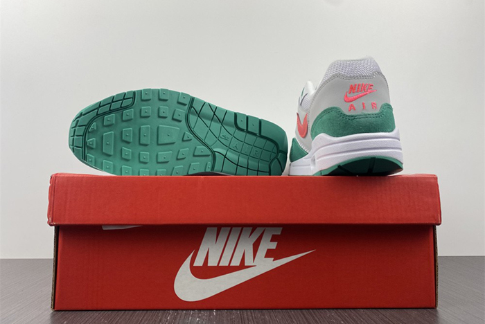 Nike Air Max Anniversary Watermelon AH8145-106