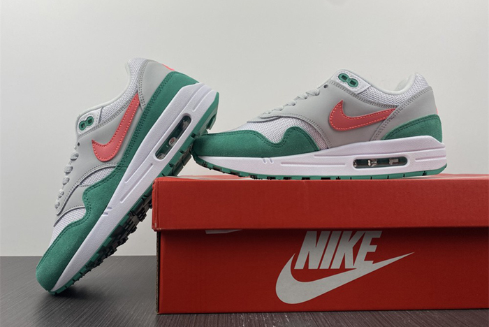 Nike Air Max Anniversary Watermelon AH8145-106