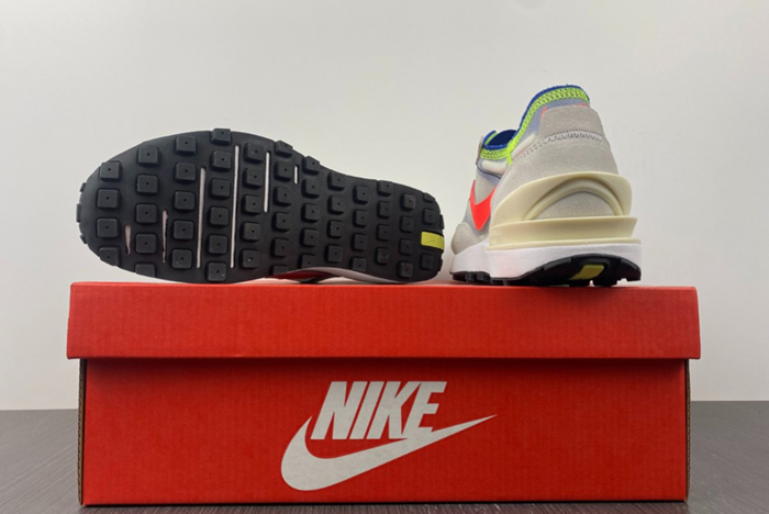 NIKE Waffle One DA7995-101