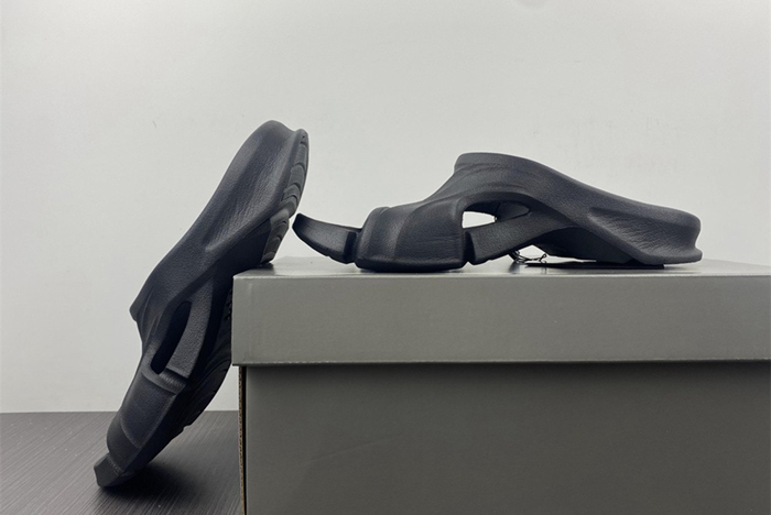 Ba*len*cia*ga 677403 w3rb3 4912 black slide