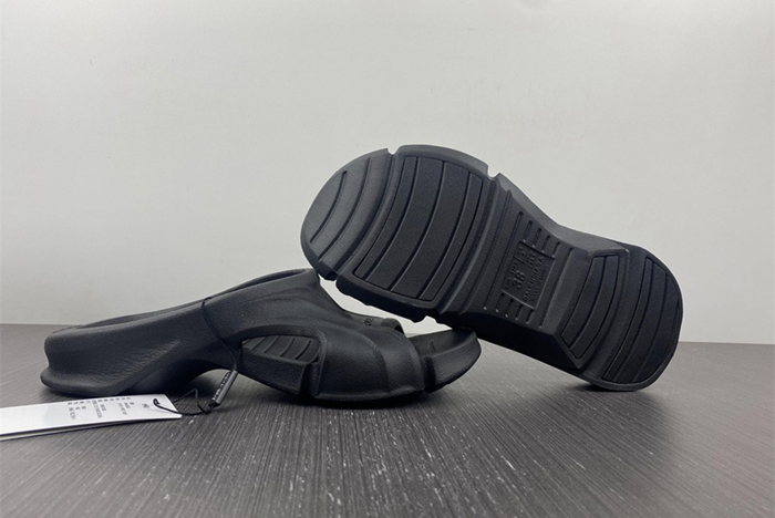 Ba*len*cia*ga 677403 w3rb3 4912 black slide