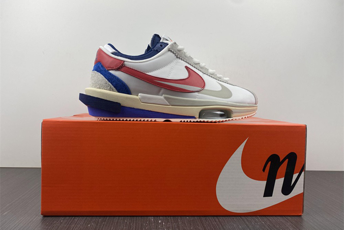 Sacai x Nike Zoom Cortez 4.0 DQ0581-100