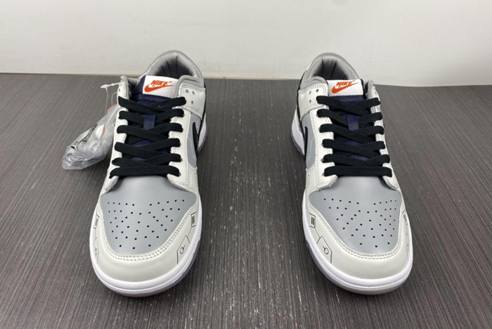 Nike SB Dunk Low DD1768-400