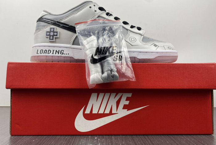Nike SB Dunk Low DD1768-400
