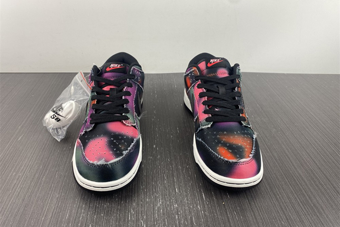 Nike Dunk Low Retro PRM "Graffti" DM0108-002