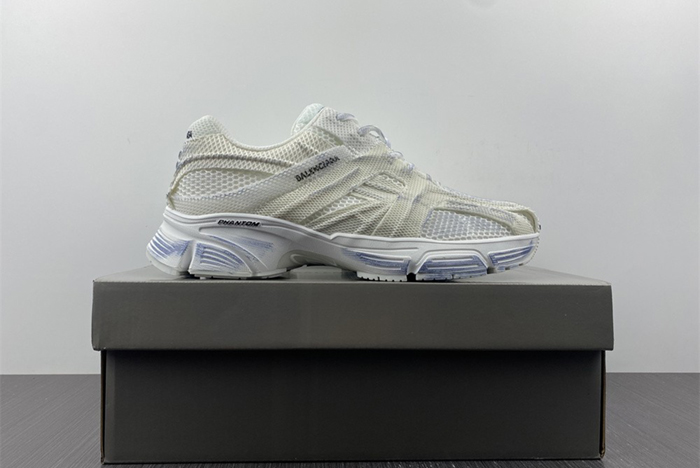 Ba*len*cia*ga phantom sneaker 679339w2e929000