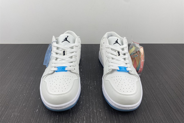 Nike Air Force 1‘07 LX UV DA8301-101