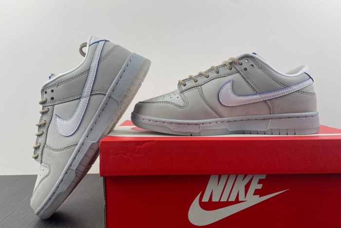 NIKE DUNK LOW