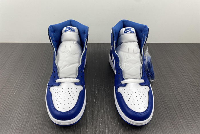 Air Jordan1 Retro Stom Blue 555088-127
