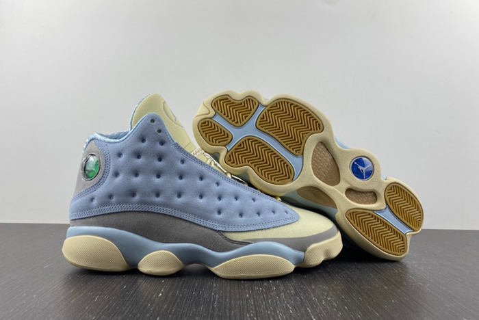 Air Jordan 13 X SOLEFLY DX5763-100