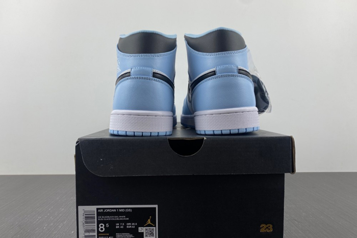 AIR JORDAN 1 MID 555112-401
