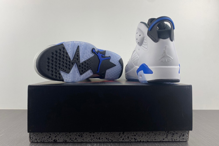AIR JORDAN 6 RETRO