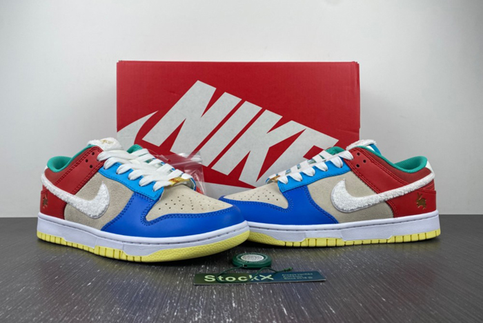 NIKE Dunk Low "Year of the Rabbit" FD4203-111