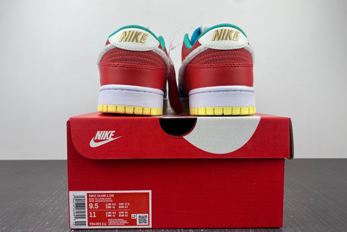 NIKE Dunk Low "Year of the Rabbit" FD4203-111