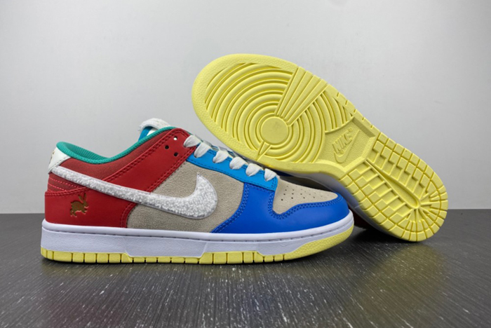 NIKE Dunk Low "Year of the Rabbit" FD4203-111