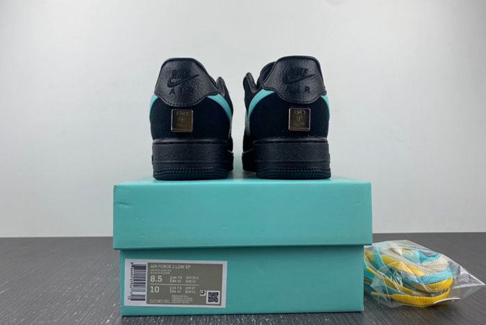 T*f*ny & co. x nike air force 1 low dz1382-001