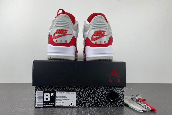 Air Jordan 3 tinker CJ0939-100