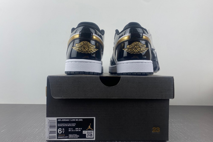 Air Jordan 1 Low "Gold Toe" DR6970-071