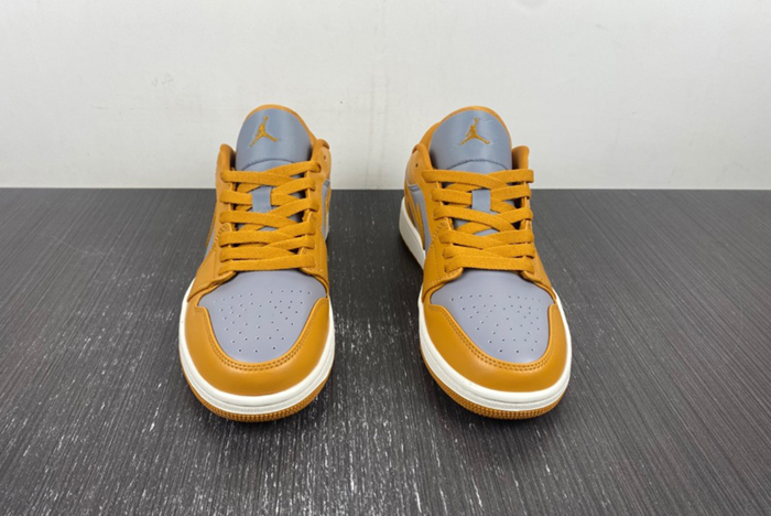Air Jordan 1 Low DC0774-0202
