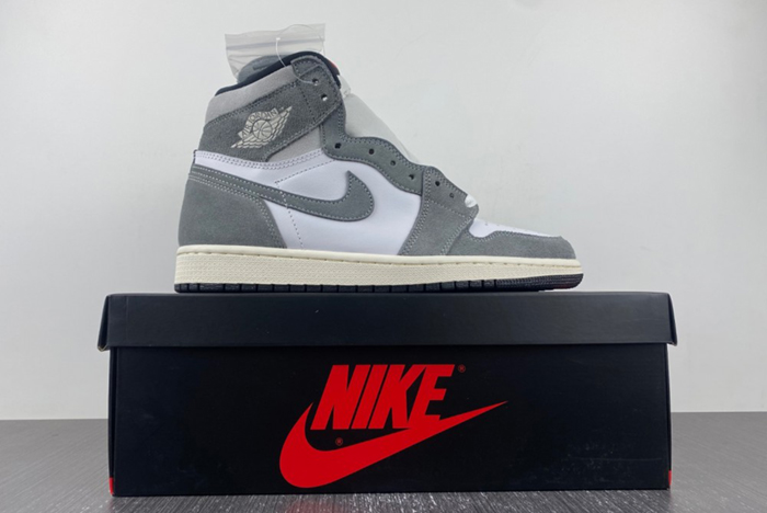 Air Jordan 1 High OG “Washed Black” DZ5485-051