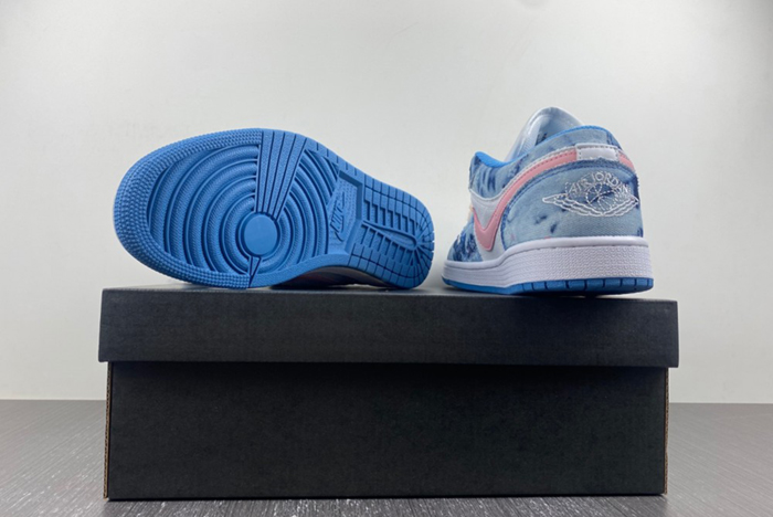 Air Jordan 1 Low Washed Denim DM8947-100