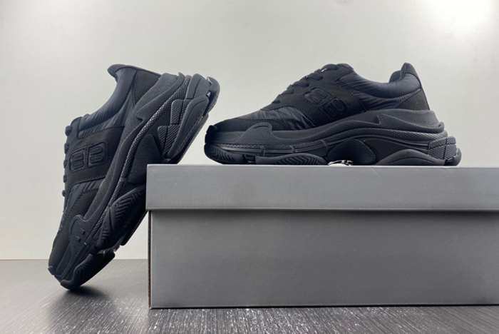 Ba*len*cia*ga triple s nylon black 710157 w3cu1 1000