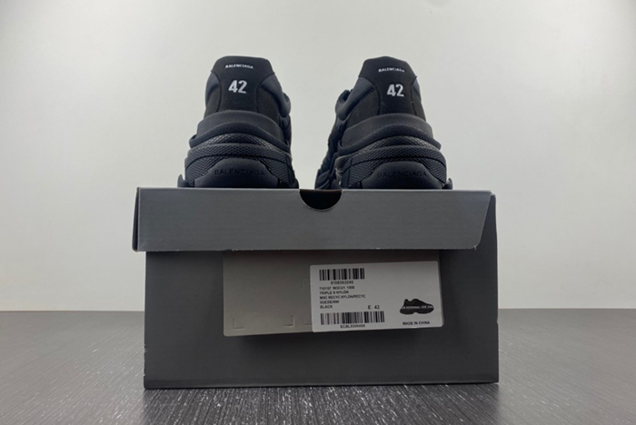 Ba*len*cia*ga triple s nylon black 710157 w3cu1 1000
