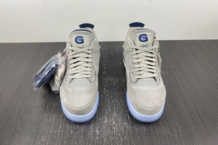 Air Jordan 4 Retro