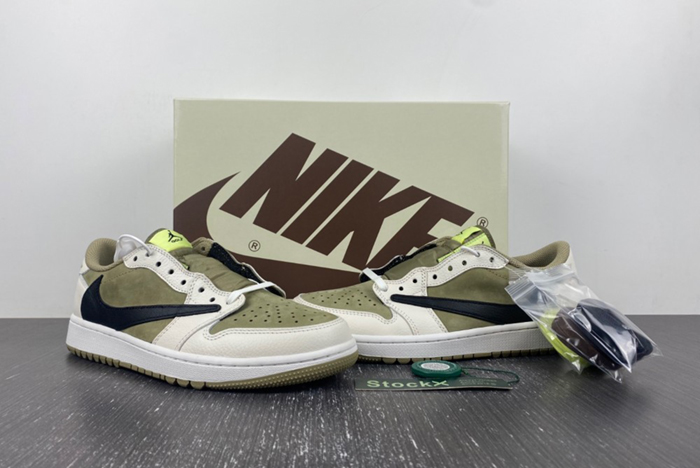 Travis Scott x Air Jordan 1 Low Golf FZ3124-200
