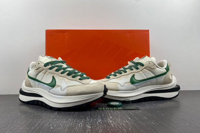 Sacai x VaporWaffle “Tour Yellow ” 3.0 DD1875-102