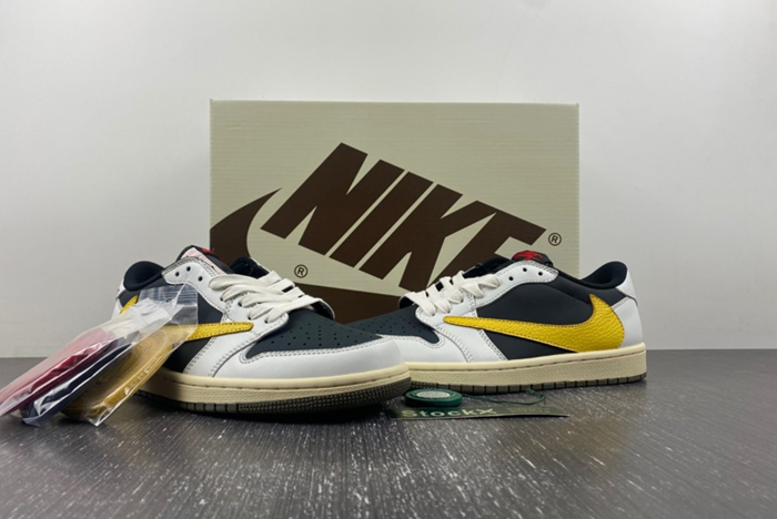 Travis Scott x Air Jordan 1 Low DM7866-982