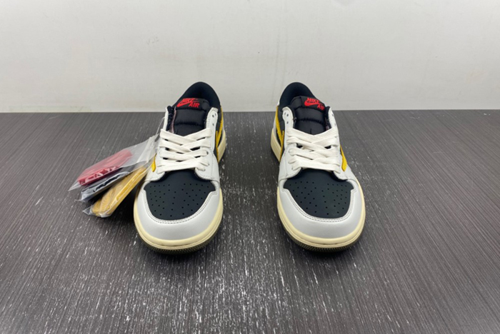 Travis Scott x Air Jordan 1 Low DM7866-982