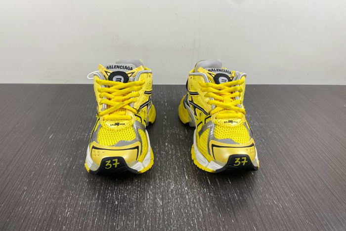 Ba*len*cia*ga runner sneaker 677402-w2rd3-0510
