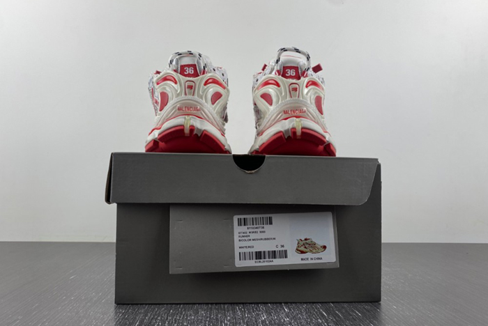 Ba*len*cia*ga runner sneaker 677402-w3rb2-9060