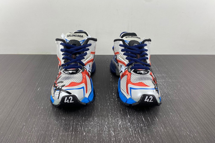 Ba*len*cia*ga runner sneaker 677403-w3rb6-1264