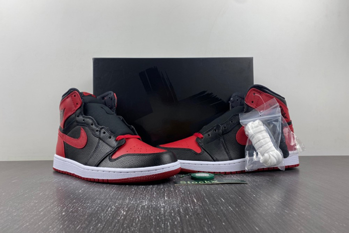 Air Jordan 1 Retro High