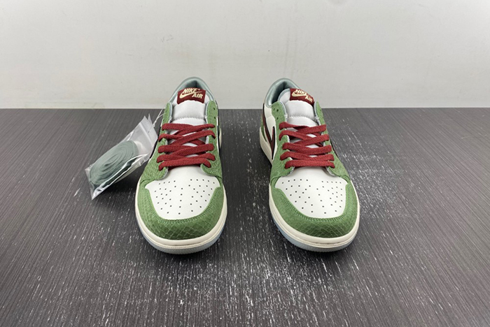 Air Jordan 1 Low OG “Year of the Dragon” FN3727100
