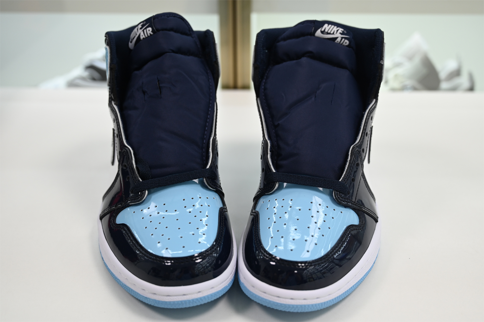 Air Jordan 1 UNC Blue Chill Patent Leather CD0461-401
